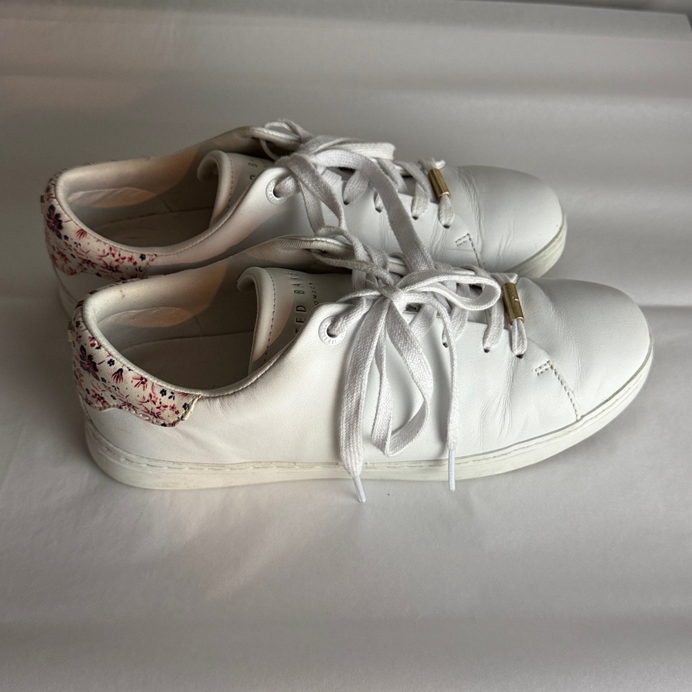 Ted Baker White Leather Sneakers London Kimra size 8 - EU 38